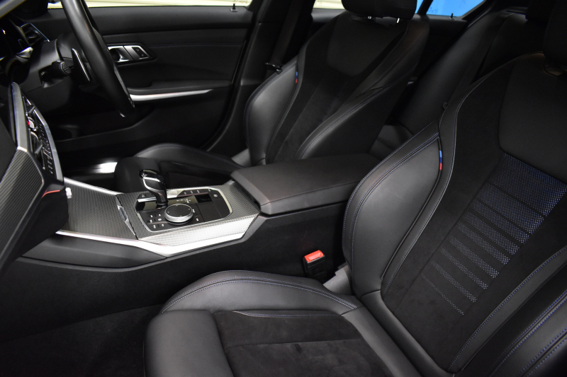 BMW 3シリーズ 320d Xﾄﾞﾗｲﾌﾞ Mｽﾎﾟｰﾂ G20型 4WD ｺﾝﾌｫｰﾄP ｼｰﾄﾋｰﾀｰ  ﾀｯﾁﾊﾟﾈﾙﾅﾋﾞBｶﾒﾗ ｱｯﾌﾟﾙｶｰﾌﾟﾚｲ  追従ACC LEDﾍｯﾄﾞﾗｲﾄ 電動ﾄﾗﾝｸ 側面衝突&車線変更&逸脱&歩行者警告 液晶ﾒｰﾀｰ 後退ｱｼｽﾄ Pｱｼｽﾄ ｱｸﾃｨﾌﾞPDC緊急ﾌﾞﾚｰｷ 18AW  2年保証