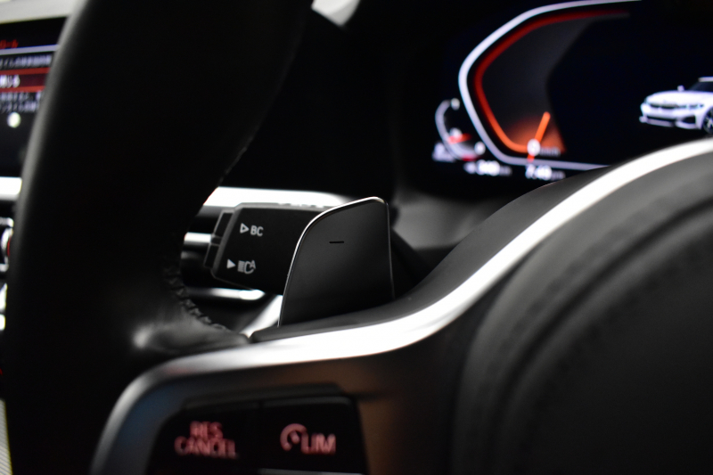 BMW 3シリーズ 320d Xﾄﾞﾗｲﾌﾞ Mｽﾎﾟｰﾂ G20型 4WD ｺﾝﾌｫｰﾄP ｼｰﾄﾋｰﾀｰ  ﾀｯﾁﾊﾟﾈﾙﾅﾋﾞBｶﾒﾗ ｱｯﾌﾟﾙｶｰﾌﾟﾚｲ  追従ACC LEDﾍｯﾄﾞﾗｲﾄ 電動ﾄﾗﾝｸ 側面衝突&車線変更&逸脱&歩行者警告 液晶ﾒｰﾀｰ 後退ｱｼｽﾄ Pｱｼｽﾄ ｱｸﾃｨﾌﾞPDC緊急ﾌﾞﾚｰｷ 18AW  2年保証