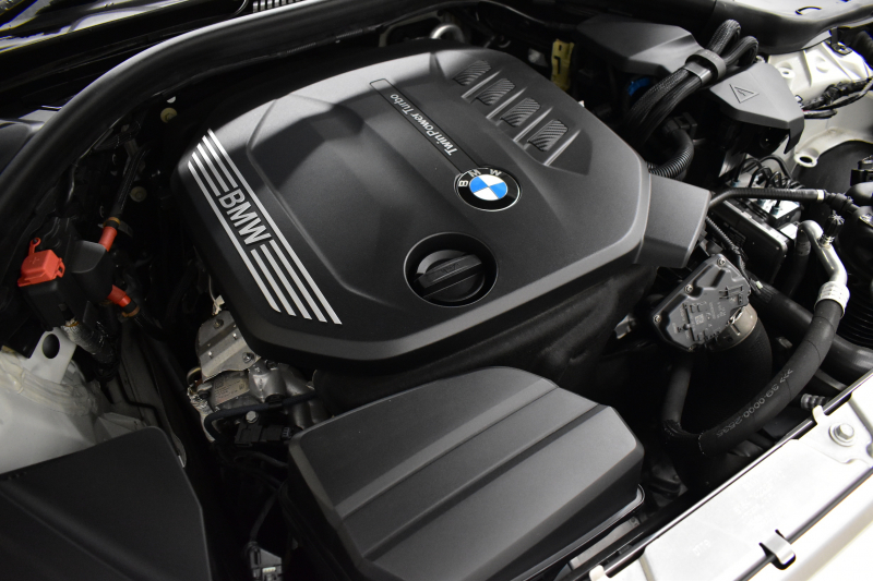 BMW 3シリーズ 320d Xﾄﾞﾗｲﾌﾞ Mｽﾎﾟｰﾂ G20型 4WD ｺﾝﾌｫｰﾄP ｼｰﾄﾋｰﾀｰ  ﾀｯﾁﾊﾟﾈﾙﾅﾋﾞBｶﾒﾗ ｱｯﾌﾟﾙｶｰﾌﾟﾚｲ  追従ACC LEDﾍｯﾄﾞﾗｲﾄ 電動ﾄﾗﾝｸ 側面衝突&車線変更&逸脱&歩行者警告 液晶ﾒｰﾀｰ 後退ｱｼｽﾄ Pｱｼｽﾄ ｱｸﾃｨﾌﾞPDC緊急ﾌﾞﾚｰｷ 18AW  2年保証