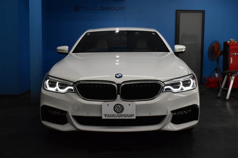 BMW 5シリーズ 530i Mｽﾎﾟｰﾂ ﾊｲﾗｲﾝP 液晶ﾒｰﾀｰ  高出力ﾓﾃﾞﾙ  全席ﾋｰﾀｰ付ｱｲﾎﾞﾘｰﾚｻﾞｰ LEDﾍｯﾄﾞﾗｲﾄ 追従ACC 車線変更警告 ﾀｯﾁﾊﾟﾈﾙ対応iﾄﾞﾗｲﾌﾞHDDﾅﾋﾞﾌﾙｾｸﾞ 3Dﾋﾞｭｰ ｽﾃｱﾘﾝｸﾞｻﾎﾟｰﾄ Pｱｼｽﾄﾌﾟﾗｽ 電動ﾄﾗﾝｸ ｽﾏｰﾄｷｰ 2年保証