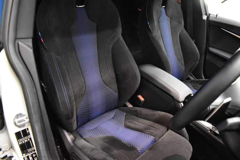 BMW 2シリーズ M235iｸﾞﾗﾝｸｰﾍﾟ Xﾄﾞﾗｲﾌﾞ ｱﾀﾞﾌﾟﾃｨﾌﾞｻｽﾍﾟﾝｼｮﾝ HUD Mｽﾎﾟｰﾂｼｰﾄ 追従ACC  ﾍｷｻｺﾞﾅﾙLEDﾍｯﾄﾞﾗｲﾄ Mｽﾎﾟｰﾂﾌﾞﾚｰｷ 車線変更&逸脱&歩行者警告 ﾗｲﾌﾞｺｯｸﾋﾟｯﾄ ｱｯﾌﾟﾙｶｰﾌﾟﾚｲ ﾀｯﾁﾊﾟﾈﾙﾅﾋﾞ Bｶﾒﾗ ｽﾏｰﾄｷｰ 2年保証