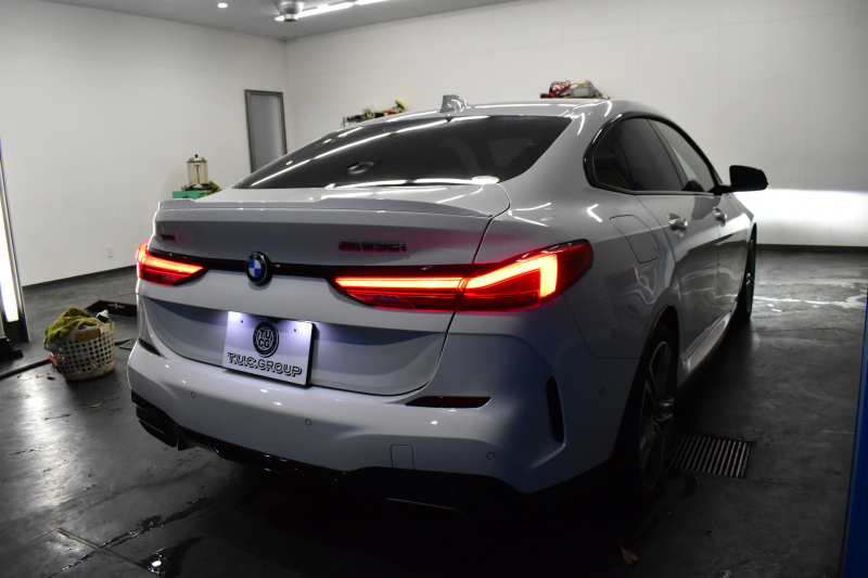 BMW 2シリーズ M235iｸﾞﾗﾝｸｰﾍﾟ Xﾄﾞﾗｲﾌﾞ ｱﾀﾞﾌﾟﾃｨﾌﾞｻｽﾍﾟﾝｼｮﾝ HUD Mｽﾎﾟｰﾂｼｰﾄ 追従ACC  ﾍｷｻｺﾞﾅﾙLEDﾍｯﾄﾞﾗｲﾄ Mｽﾎﾟｰﾂﾌﾞﾚｰｷ 車線変更&逸脱&歩行者警告 ﾗｲﾌﾞｺｯｸﾋﾟｯﾄ ｱｯﾌﾟﾙｶｰﾌﾟﾚｲ ﾀｯﾁﾊﾟﾈﾙﾅﾋﾞ Bｶﾒﾗ ｽﾏｰﾄｷｰ 2年保証