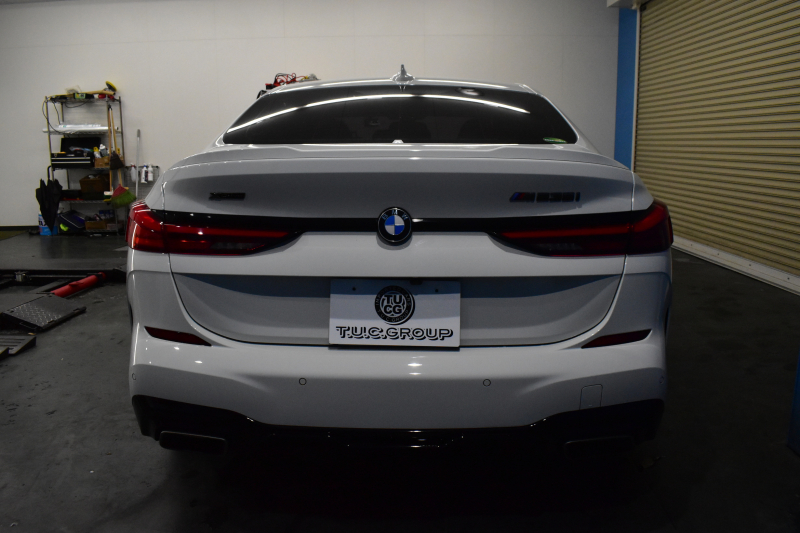 BMW 2シリーズ M235iｸﾞﾗﾝｸｰﾍﾟ Xﾄﾞﾗｲﾌﾞ ｱﾀﾞﾌﾟﾃｨﾌﾞｻｽﾍﾟﾝｼｮﾝ HUD Mｽﾎﾟｰﾂｼｰﾄ 追従ACC  ﾍｷｻｺﾞﾅﾙLEDﾍｯﾄﾞﾗｲﾄ Mｽﾎﾟｰﾂﾌﾞﾚｰｷ 車線変更&逸脱&歩行者警告 ﾗｲﾌﾞｺｯｸﾋﾟｯﾄ ｱｯﾌﾟﾙｶｰﾌﾟﾚｲ ﾀｯﾁﾊﾟﾈﾙﾅﾋﾞ Bｶﾒﾗ ｽﾏｰﾄｷｰ 2年保証