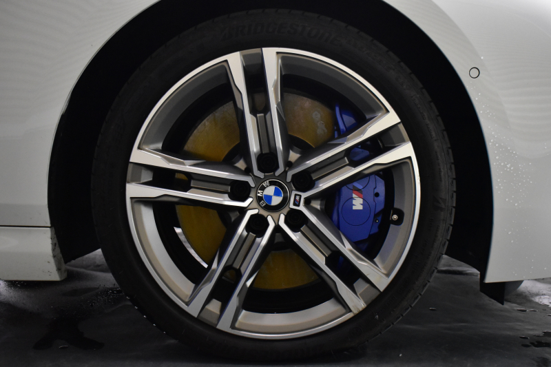 BMW 2シリーズ M235iｸﾞﾗﾝｸｰﾍﾟ Xﾄﾞﾗｲﾌﾞ ｱﾀﾞﾌﾟﾃｨﾌﾞｻｽﾍﾟﾝｼｮﾝ HUD Mｽﾎﾟｰﾂｼｰﾄ 追従ACC  ﾍｷｻｺﾞﾅﾙLEDﾍｯﾄﾞﾗｲﾄ Mｽﾎﾟｰﾂﾌﾞﾚｰｷ 車線変更&逸脱&歩行者警告 ﾗｲﾌﾞｺｯｸﾋﾟｯﾄ ｱｯﾌﾟﾙｶｰﾌﾟﾚｲ ﾀｯﾁﾊﾟﾈﾙﾅﾋﾞ Bｶﾒﾗ ｽﾏｰﾄｷｰ 2年保証