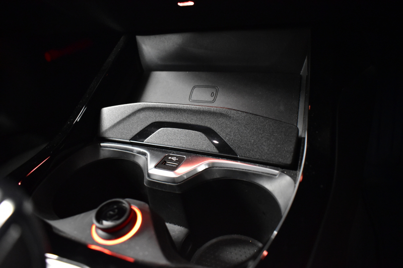 BMW 2シリーズ M235iｸﾞﾗﾝｸｰﾍﾟ Xﾄﾞﾗｲﾌﾞ ｱﾀﾞﾌﾟﾃｨﾌﾞｻｽﾍﾟﾝｼｮﾝ HUD Mｽﾎﾟｰﾂｼｰﾄ 追従ACC  ﾍｷｻｺﾞﾅﾙLEDﾍｯﾄﾞﾗｲﾄ Mｽﾎﾟｰﾂﾌﾞﾚｰｷ 車線変更&逸脱&歩行者警告 ﾗｲﾌﾞｺｯｸﾋﾟｯﾄ ｱｯﾌﾟﾙｶｰﾌﾟﾚｲ ﾀｯﾁﾊﾟﾈﾙﾅﾋﾞ Bｶﾒﾗ ｽﾏｰﾄｷｰ 2年保証