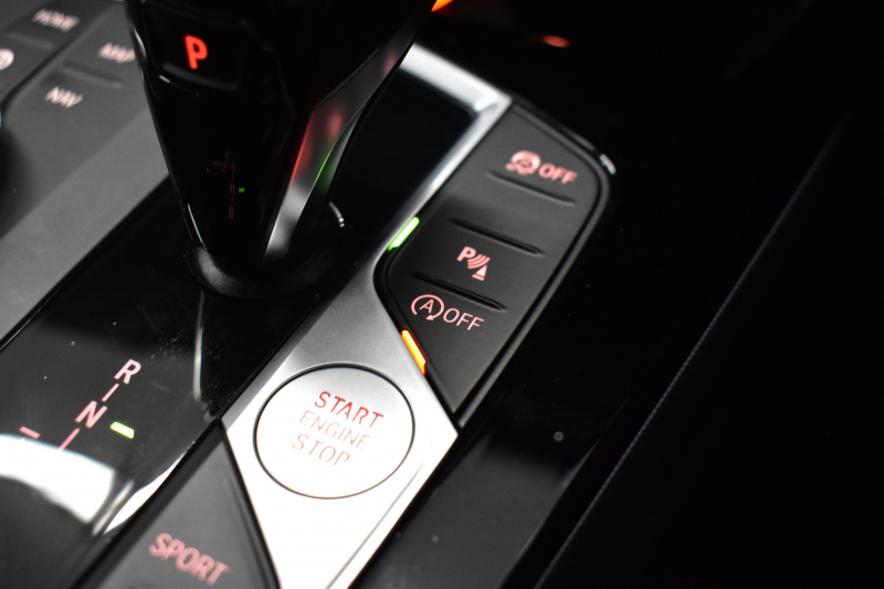 BMW 2シリーズ M235iｸﾞﾗﾝｸｰﾍﾟ Xﾄﾞﾗｲﾌﾞ ｱﾀﾞﾌﾟﾃｨﾌﾞｻｽﾍﾟﾝｼｮﾝ HUD Mｽﾎﾟｰﾂｼｰﾄ 追従ACC  ﾍｷｻｺﾞﾅﾙLEDﾍｯﾄﾞﾗｲﾄ Mｽﾎﾟｰﾂﾌﾞﾚｰｷ 車線変更&逸脱&歩行者警告 ﾗｲﾌﾞｺｯｸﾋﾟｯﾄ ｱｯﾌﾟﾙｶｰﾌﾟﾚｲ ﾀｯﾁﾊﾟﾈﾙﾅﾋﾞ Bｶﾒﾗ ｽﾏｰﾄｷｰ 2年保証