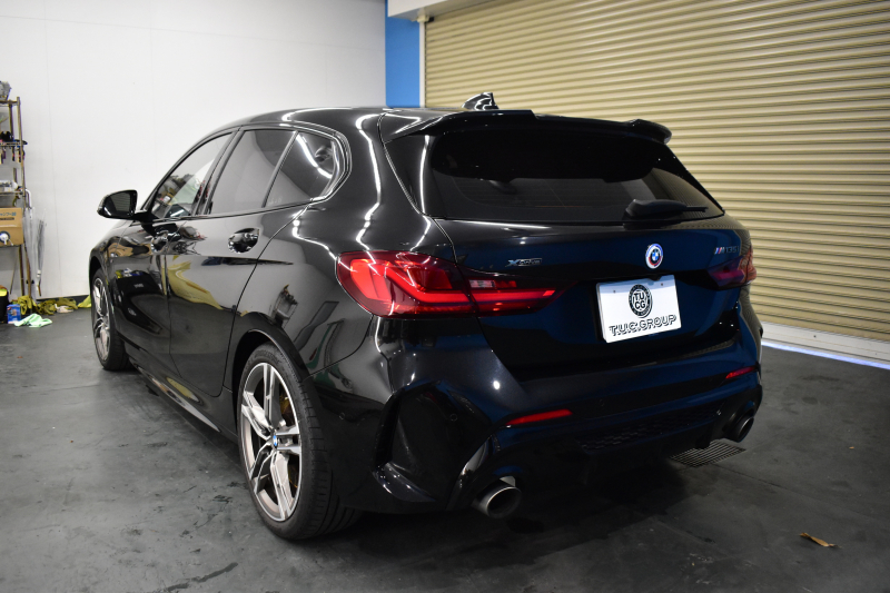 BMW 1シリーズ M135i xDrive ﾌﾙﾀｲﾑ4WD ﾃﾞﾋﾞｭｰP ｺﾝﾌｫｰﾄP ﾅﾋﾞｹﾞｰｼｮﾝP 可変ｻｽﾍﾟﾝｼｮﾝ Mｽﾎﾟｰﾂﾌﾞﾚｰｷ ACC Pｱｼｽﾄ BMWﾗｲﾌﾞｺｯｸﾋﾟｯﾄ ﾋｰﾀｰ付ｱﾙｶﾝﾀｰﾗｺﾝﾋﾞｽﾎﾟｰﾂｼｰﾄ ﾀｯﾁﾊﾟﾈﾙﾅﾋﾞ ｱｯﾌﾟﾙｶｰﾌﾟﾚｲ ﾍｷｻｺﾞﾅﾙLEDﾍｯﾄﾞﾗｲﾄ  2年保証