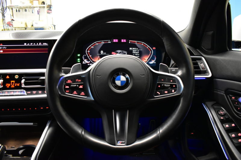 BMW 3シリーズ 320d Xﾄﾞﾗｲﾌﾞ Mｽﾎﾟｰﾂ G20型 4WD ﾌｧｽﾄﾄﾗｯｸP ｺﾝﾌｫｰﾄP ﾊｲﾗｲﾝP 可変Mｻｽ Mｽﾎﾟｰﾂﾌﾞﾚｰｷ 19AW ﾋｰﾀｰ付黒革 ﾀｯﾁﾊﾟﾈﾙﾅﾋﾞBｶﾒﾗ ｱｯﾌﾟﾙｶｰﾌﾟﾚｲ  追従ACC HUD LEDﾍｯﾄﾞﾗｲﾄ 電動ﾄﾗﾝｸ 側面衝突&車線変更&逸脱&歩行者警告 液晶ﾒｰﾀｰ 後退ｱｼｽﾄ 2年保証
