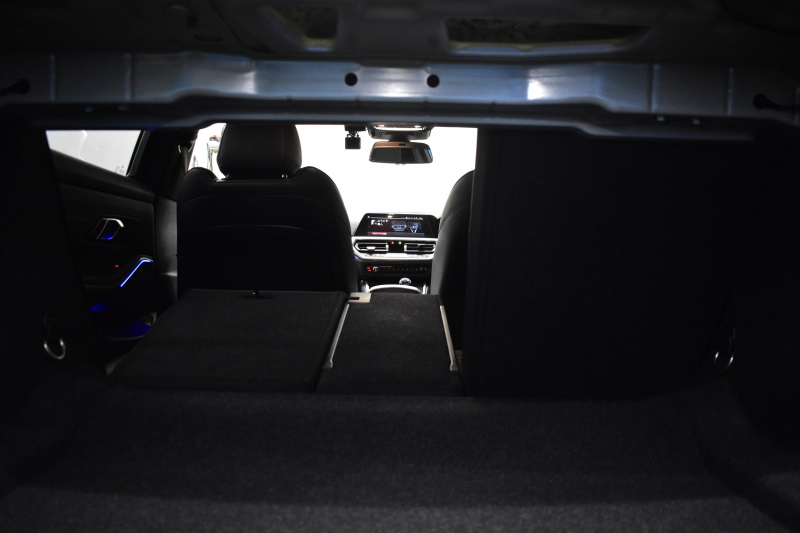 BMW 3シリーズ 320d Xﾄﾞﾗｲﾌﾞ Mｽﾎﾟｰﾂ G20型 4WD ﾌｧｽﾄﾄﾗｯｸP ｺﾝﾌｫｰﾄP ﾊｲﾗｲﾝP 可変Mｻｽ Mｽﾎﾟｰﾂﾌﾞﾚｰｷ 19AW ﾋｰﾀｰ付黒革 ﾀｯﾁﾊﾟﾈﾙﾅﾋﾞBｶﾒﾗ ｱｯﾌﾟﾙｶｰﾌﾟﾚｲ  追従ACC HUD LEDﾍｯﾄﾞﾗｲﾄ 電動ﾄﾗﾝｸ 側面衝突&車線変更&逸脱&歩行者警告 液晶ﾒｰﾀｰ 後退ｱｼｽﾄ 2年保証