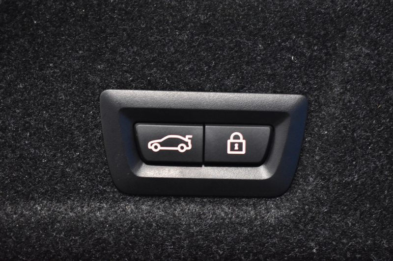 BMW 3シリーズ 320d Xﾄﾞﾗｲﾌﾞ Mｽﾎﾟｰﾂ G20型 4WD ﾌｧｽﾄﾄﾗｯｸP ｺﾝﾌｫｰﾄP ﾊｲﾗｲﾝP 可変Mｻｽ Mｽﾎﾟｰﾂﾌﾞﾚｰｷ 19AW ﾋｰﾀｰ付黒革 ﾀｯﾁﾊﾟﾈﾙﾅﾋﾞBｶﾒﾗ ｱｯﾌﾟﾙｶｰﾌﾟﾚｲ  追従ACC HUD LEDﾍｯﾄﾞﾗｲﾄ 電動ﾄﾗﾝｸ 側面衝突&車線変更&逸脱&歩行者警告 液晶ﾒｰﾀｰ 後退ｱｼｽﾄ 2年保証