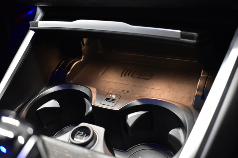 BMW 3シリーズ 320d Xﾄﾞﾗｲﾌﾞ Mｽﾎﾟｰﾂ G20型 4WD ﾌｧｽﾄﾄﾗｯｸP ｺﾝﾌｫｰﾄP ﾊｲﾗｲﾝP 可変Mｻｽ Mｽﾎﾟｰﾂﾌﾞﾚｰｷ 19AW ﾋｰﾀｰ付黒革 ﾀｯﾁﾊﾟﾈﾙﾅﾋﾞBｶﾒﾗ ｱｯﾌﾟﾙｶｰﾌﾟﾚｲ  追従ACC HUD LEDﾍｯﾄﾞﾗｲﾄ 電動ﾄﾗﾝｸ 側面衝突&車線変更&逸脱&歩行者警告 液晶ﾒｰﾀｰ 後退ｱｼｽﾄ 2年保証