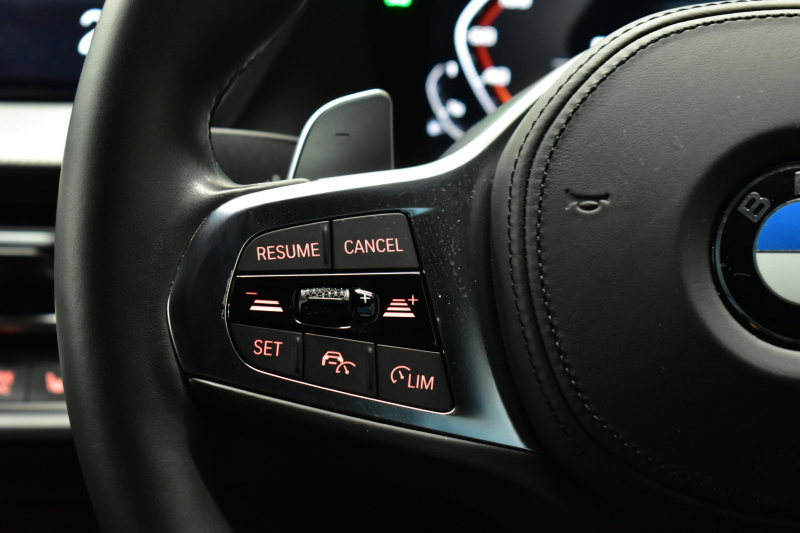 BMW 2シリーズ M235iｸﾞﾗﾝｸｰﾍﾟ Xﾄﾞﾗｲﾌﾞ ﾃﾞﾋﾞｭｰP ｱﾀﾞﾌﾟﾃｨﾌﾞｻｽﾍﾟﾝｼｮﾝ Mｼｰﾄﾍﾞﾙﾄ ﾋｰﾀｰ付Mｽﾎﾟｰﾂｼｰﾄ 追従ACC  ﾍｷｻｺﾞﾅﾙLEDﾍｯﾄﾞﾗｲﾄ Mｽﾎﾟｰﾂﾌﾞﾚｰｷ 車線変更&逸脱&歩行者警告 ﾗｲﾌﾞｺｯｸﾋﾟｯﾄ ｱｯﾌﾟﾙｶｰﾌﾟﾚｲ ﾀｯﾁﾊﾟﾈﾙﾅﾋﾞ Bｶﾒﾗ 2年保証