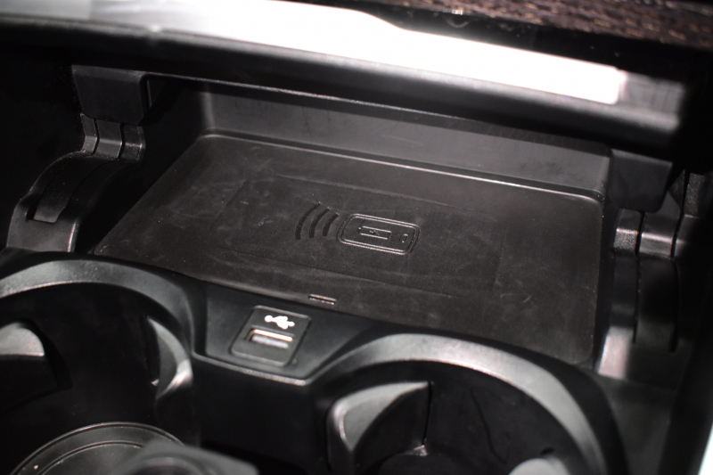 BMW 3シリーズ 320i Mｽﾎﾟｰﾂ G20型 ﾊｲﾗｲﾝP ﾊﾟｰｷﾝｸﾞｱｼｽﾄﾌﾟﾗｽ ﾋｰﾀｰ付茶革 追従ACC LEDﾍｯﾄﾞﾗｲﾄ  3Dﾋﾞｭｰ全周囲ｶﾒﾗ ﾀｯﾁﾊﾟﾈﾙﾅﾋﾞ ｱｯﾌﾟﾙｶｰﾌﾟﾚｲ 側面衝突&車線変更&逸脱&歩行者警告 液晶ﾒｰﾀｰ 後退ｱｼｽﾄ ｱｸﾃｨﾌﾞPDC緊急ﾌﾞﾚｰｷ 18AW  2年保証