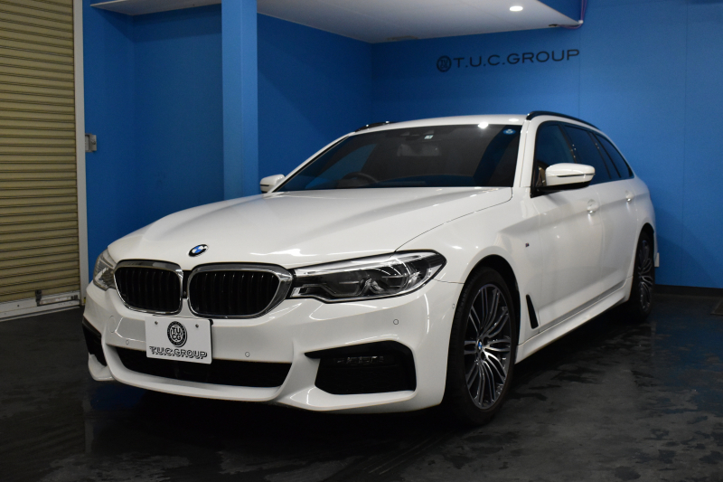 BMW 5シリーズ 530iﾂｰﾘﾝｸﾞ Mｽﾎﾟｰﾂ ﾊｲﾗｲﾝP 新ﾃﾞｻﾞｲﾝ液晶ﾒｰﾀｰ LEDﾍｯﾄﾞﾗｲﾄ 全席ｼｰﾄﾋｰﾀｰ 付黒革 追従ACC HUD ﾀｯﾁﾊﾟﾈﾙHDDﾅﾋﾞ 3Dﾋﾞｭｰ Pｱｼｽﾄ 車線変更&逸脱&歩行者警告  19AW 2年保証