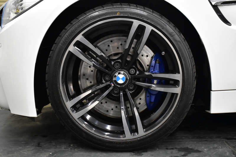 BMW Mシリーズ M4ｸｰﾍﾟ MDCT 7速DCT OPｱﾀﾞﾌﾟﾃｨﾌﾞMｻｽﾍﾟﾝｼｮﾝ ﾋｰﾀｰ付黒革 HUD ｱﾀﾞﾌﾟﾃｨﾌﾞLEDﾍｯﾄﾞﾗｲﾄ ｵﾌﾟｼｮﾝ19AW 衝突軽減ﾌﾞﾚｰｷ 車線逸脱&歩行者警告  ﾀｯﾁﾊﾟｯﾄﾞHDDﾅﾋﾞﾌﾙｾｸﾞBｶﾒﾗ 前後PDC ｶｰﾎﾞﾝR&ｲﾝﾃﾘｱ&ｼﾌﾄﾉﾌﾞ 2年保証