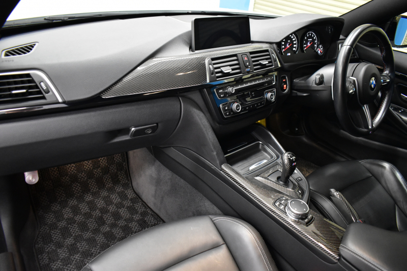 BMW Mシリーズ M4ｸｰﾍﾟ MDCT 7速DCT OPｱﾀﾞﾌﾟﾃｨﾌﾞMｻｽﾍﾟﾝｼｮﾝ ﾋｰﾀｰ付黒革 HUD ｱﾀﾞﾌﾟﾃｨﾌﾞLEDﾍｯﾄﾞﾗｲﾄ ｵﾌﾟｼｮﾝ19AW 衝突軽減ﾌﾞﾚｰｷ 車線逸脱&歩行者警告  ﾀｯﾁﾊﾟｯﾄﾞHDDﾅﾋﾞﾌﾙｾｸﾞBｶﾒﾗ 前後PDC ｶｰﾎﾞﾝR&ｲﾝﾃﾘｱ&ｼﾌﾄﾉﾌﾞ 2年保証
