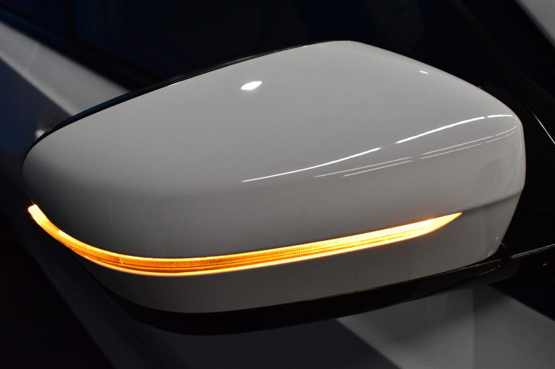 BMW 3シリーズ 330i Mｽﾎﾟｰﾂ G20型 高出力 ｲﾉﾍﾞｰｼｮﾝ&ﾊｲﾗｲﾝ&ｺﾝﾌｫｰﾄP 3Dﾃﾞｻﾞｲﾝﾏﾌﾗｰ&ﾀﾞｳﾝｻｽ ﾚｰｻﾞｰLEDﾗｲﾄ ﾋｰﾀｰ付黒革 HUD ACC 19AW Mｽﾎﾟｰﾂﾌﾞﾚｰｷ ﾊﾟｰｷﾝｸﾞｱｼｽﾄ+  3Dﾋﾞｭｰ全周囲ｶﾒﾗ ﾀｯﾁﾊﾟﾈﾙﾅﾋﾞ ｱｯﾌﾟﾙｶｰﾌﾟﾚｲ 側面衝突&車線変更警告  2年保証