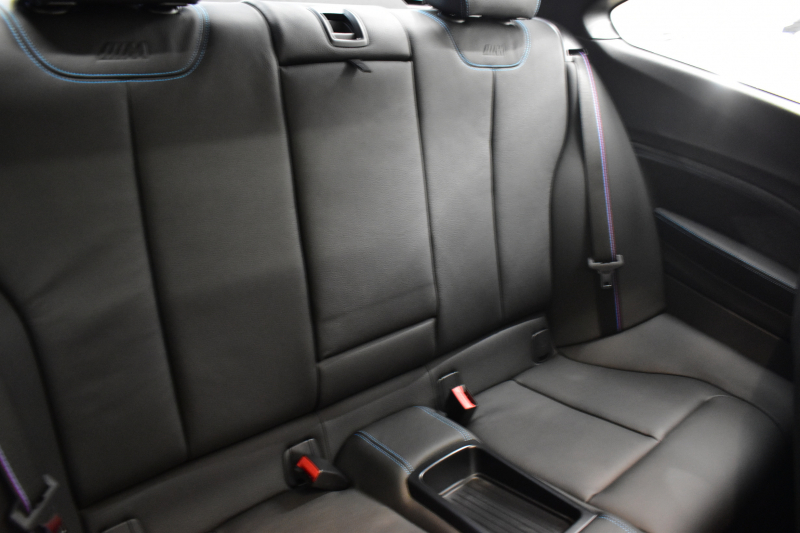 BMW Mシリーズ M2 ｺﾝﾍﾟﾃｨｼｮﾝ MDCT 7速DCT LCI後期 ｾﾚｸﾄ&MﾄﾞﾗｲﾊﾞｰｽﾞP ｻﾝR 最高速270㎞/h  ﾍｷｻｺﾞﾅﾙLEDﾍｯﾄﾞﾗｲﾄ&ﾃｰﾙ ﾋｰﾀｰ付黒革 harman/kardon ﾀｯﾁﾊﾟﾈﾙHDDﾅﾋﾞBｶﾒﾗ 19AW 車線逸脱&歩行者警告 衝突軽減ﾌﾞﾚｰｷ ｶｰﾎﾞﾝｲﾝﾃﾘｱ Mｼｰﾄﾍﾞﾙﾄ  2年保証