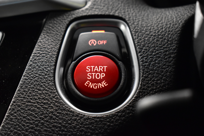 BMW Mシリーズ M2 ｺﾝﾍﾟﾃｨｼｮﾝ MDCT 7速DCT LCI後期 ｾﾚｸﾄ&MﾄﾞﾗｲﾊﾞｰｽﾞP ｻﾝR 最高速270㎞/h  ﾍｷｻｺﾞﾅﾙLEDﾍｯﾄﾞﾗｲﾄ&ﾃｰﾙ ﾋｰﾀｰ付黒革 harman/kardon ﾀｯﾁﾊﾟﾈﾙHDDﾅﾋﾞBｶﾒﾗ 19AW 車線逸脱&歩行者警告 衝突軽減ﾌﾞﾚｰｷ ｶｰﾎﾞﾝｲﾝﾃﾘｱ Mｼｰﾄﾍﾞﾙﾄ  2年保証