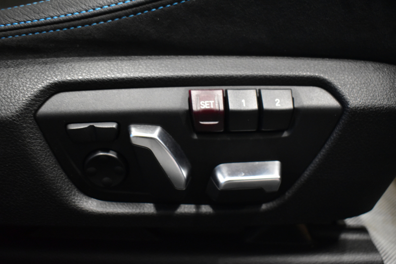 BMW Mシリーズ M2 ｺﾝﾍﾟﾃｨｼｮﾝ MDCT 7速DCT LCI後期 ｾﾚｸﾄ&MﾄﾞﾗｲﾊﾞｰｽﾞP ｻﾝR 最高速270㎞/h  ﾍｷｻｺﾞﾅﾙLEDﾍｯﾄﾞﾗｲﾄ&ﾃｰﾙ ﾋｰﾀｰ付黒革 harman/kardon ﾀｯﾁﾊﾟﾈﾙHDDﾅﾋﾞBｶﾒﾗ 19AW 車線逸脱&歩行者警告 衝突軽減ﾌﾞﾚｰｷ ｶｰﾎﾞﾝｲﾝﾃﾘｱ Mｼｰﾄﾍﾞﾙﾄ  2年保証