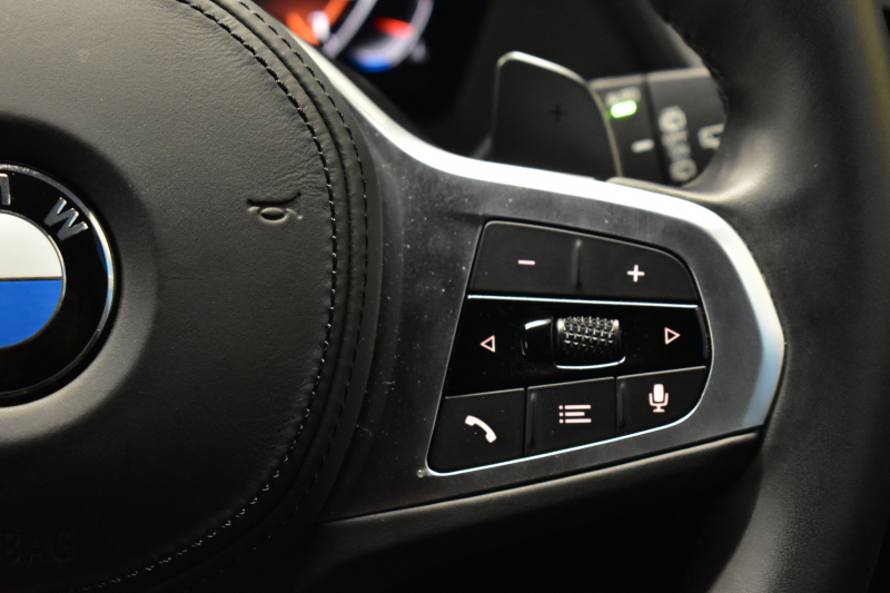 BMW 1シリーズ M135i xDrive 4WD ﾃﾞﾋﾞｭｰP ｺﾝﾌｫｰﾄ&ﾅﾋﾞｹﾞｰｼｮﾝP ﾋｰﾀｰ付ﾌﾞﾗｯｸﾚｻﾞｰMｽﾎﾟｰﾂｼｰﾄ 可変ｻｽﾍﾟﾝｼｮﾝ Mｼｰﾄﾍﾞﾙﾄ Mｽﾎﾟｰﾂﾌﾞﾚｰｷ ACC Pｱｼｽﾄ BMWﾗｲﾌﾞｺｯｸﾋﾟｯﾄ ﾀｯﾁﾊﾟﾈﾙﾅﾋﾞ ｱｯﾌﾟﾙｶｰﾌﾟﾚｲ ﾍｷｻｺﾞﾅﾙLEDﾍｯﾄﾞﾗｲﾄ  2年保証