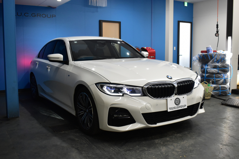 BMW 3シリーズ 330i Mｽﾎﾟｰﾂ G20型 高出力 ｲﾉﾍﾞｰｼｮﾝ&ﾊｲﾗｲﾝ&ｺﾝﾌｫｰﾄP ﾚｰｻﾞｰLEDﾗｲﾄ ﾋｰﾀｰ付黒革 HUD ACC 18AW Mｽﾎﾟｰﾂﾌﾞﾚｰｷ ﾊﾟｰｷﾝｸﾞｱｼｽﾄ+  3Dﾋﾞｭｰ全周囲ｶﾒﾗ ﾀｯﾁﾊﾟﾈﾙﾅﾋﾞ ｱｯﾌﾟﾙｶｰﾌﾟﾚｲ 側面衝突&車線変更警告  2年保証