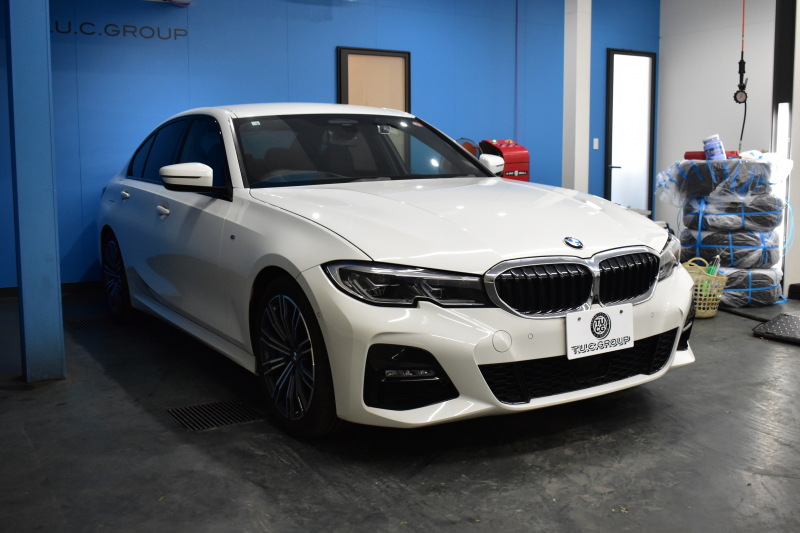 BMW 3シリーズ 330i Mｽﾎﾟｰﾂ G20型 高出力 ｲﾉﾍﾞｰｼｮﾝ&ﾊｲﾗｲﾝ&ｺﾝﾌｫｰﾄP ﾚｰｻﾞｰLEDﾗｲﾄ ﾋｰﾀｰ付黒革 HUD ACC 18AW Mｽﾎﾟｰﾂﾌﾞﾚｰｷ ﾊﾟｰｷﾝｸﾞｱｼｽﾄ+  3Dﾋﾞｭｰ全周囲ｶﾒﾗ ﾀｯﾁﾊﾟﾈﾙﾅﾋﾞ ｱｯﾌﾟﾙｶｰﾌﾟﾚｲ 側面衝突&車線変更警告  2年保証