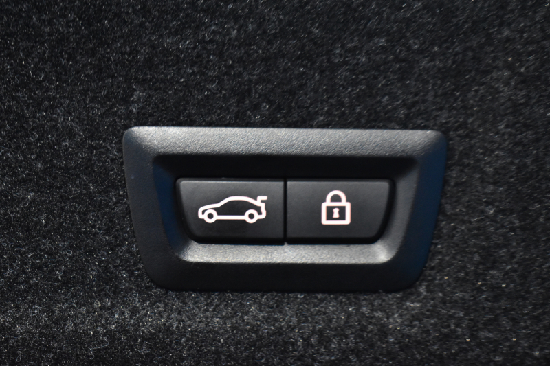 BMW 3シリーズ 320i Mｽﾎﾟｰﾂ G20型 ﾊｲﾗｲﾝP ﾋｰﾀｰ付茶革 Mﾊﾟﾌｫﾌﾞﾚｰｷｷｬﾘﾊﾟｰ&ﾛｰﾀｰ 追従ACC LEDﾍｯﾄﾞﾗｲﾄ ｵﾌﾟｼｮﾝ19AW ﾀｯﾁﾊﾟﾈﾙﾅﾋﾞ ｱｯﾌﾟﾙｶｰﾌﾟﾚｲ 側面衝突&車線変更&逸脱&歩行者警告 液晶ﾒｰﾀｰ 後退ｱｼｽﾄ ｱｸﾃｨﾌﾞPDC緊急ﾌﾞﾚｰｷ  2年保証