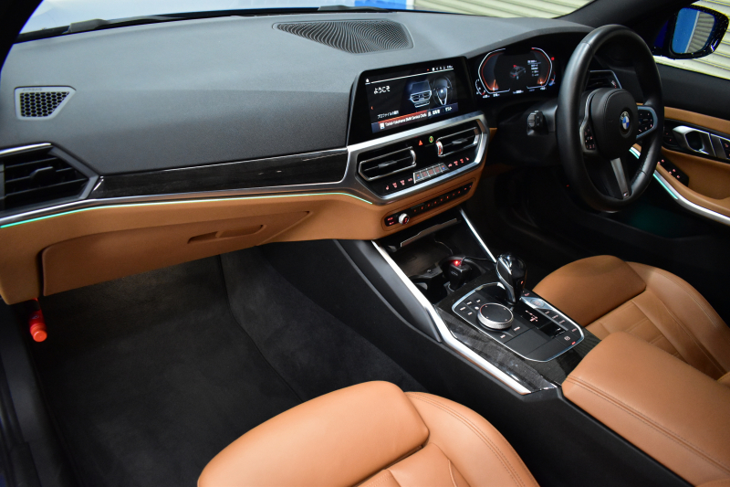 BMW 3シリーズ 320i Mｽﾎﾟｰﾂ G20型 ﾊｲﾗｲﾝP ﾋｰﾀｰ付茶革 Mﾊﾟﾌｫﾌﾞﾚｰｷｷｬﾘﾊﾟｰ&ﾛｰﾀｰ 追従ACC LEDﾍｯﾄﾞﾗｲﾄ ｵﾌﾟｼｮﾝ19AW ﾀｯﾁﾊﾟﾈﾙﾅﾋﾞ ｱｯﾌﾟﾙｶｰﾌﾟﾚｲ 側面衝突&車線変更&逸脱&歩行者警告 液晶ﾒｰﾀｰ 後退ｱｼｽﾄ ｱｸﾃｨﾌﾞPDC緊急ﾌﾞﾚｰｷ  2年保証