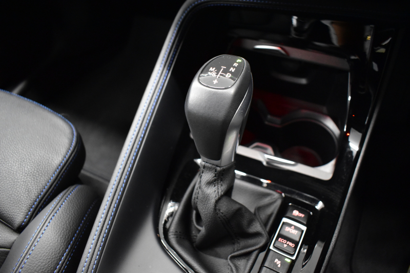 BMW X1 Xﾄﾞﾗｲﾌﾞ18d Mｽﾎﾟｰﾂ 中期ﾓﾃﾞﾙ 4WD ﾋｰﾀｰ付黒革 ｱﾄﾞﾊﾞﾝｽﾄﾞｱｸﾃｨﾌﾞｾｰﾌﾃｨ&ｺﾝﾌｫｰﾄP 追従ACC HUD ｵﾌﾟｼｮﾝ19AW NEWﾃﾞｻﾞｲﾝﾒｰﾀｰ LEDﾍｯﾄﾞﾗｲﾄ ﾀｯﾁﾊﾟﾈﾙHDDﾅﾋﾞBｶﾒﾗ 前後PDC  衝突軽減B 車線逸脱&歩行者警告 電動Rｹﾞｰﾄ ｽﾏｰﾄｷｰ 2年保証