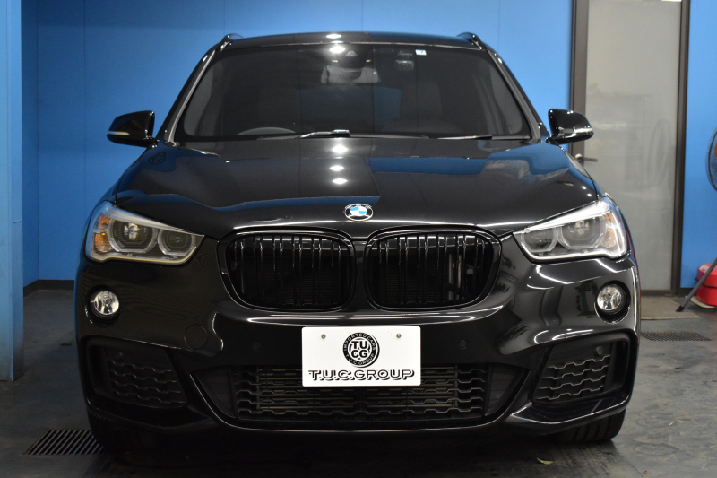 BMW X1 Xﾄﾞﾗｲﾌﾞ18d Mｽﾎﾟｰﾂ 中期ﾓﾃﾞﾙ 4WD ﾋｰﾀｰ付黒革 ｱﾄﾞﾊﾞﾝｽﾄﾞｱｸﾃｨﾌﾞｾｰﾌﾃｨ&ｺﾝﾌｫｰﾄP 追従ACC HUD ｵﾌﾟｼｮﾝ19AW NEWﾃﾞｻﾞｲﾝﾒｰﾀｰ LEDﾍｯﾄﾞﾗｲﾄ ﾀｯﾁﾊﾟﾈﾙHDDﾅﾋﾞBｶﾒﾗ 前後PDC  衝突軽減B 車線逸脱&歩行者警告 電動Rｹﾞｰﾄ ｽﾏｰﾄｷｰ 2年保証