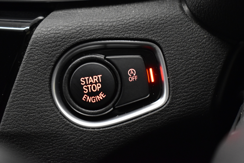 BMW X1 Xﾄﾞﾗｲﾌﾞ18d Mｽﾎﾟｰﾂ 中期ﾓﾃﾞﾙ 4WD ﾋｰﾀｰ付黒革 ｱﾄﾞﾊﾞﾝｽﾄﾞｱｸﾃｨﾌﾞｾｰﾌﾃｨ&ｺﾝﾌｫｰﾄP 追従ACC HUD ｵﾌﾟｼｮﾝ19AW NEWﾃﾞｻﾞｲﾝﾒｰﾀｰ LEDﾍｯﾄﾞﾗｲﾄ ﾀｯﾁﾊﾟﾈﾙHDDﾅﾋﾞBｶﾒﾗ 前後PDC  衝突軽減B 車線逸脱&歩行者警告 電動Rｹﾞｰﾄ ｽﾏｰﾄｷｰ 2年保証