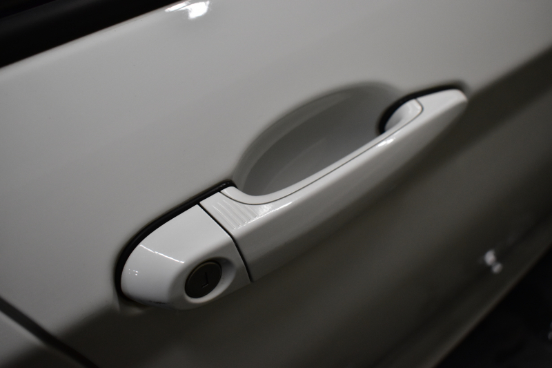 BMW 1シリーズ M135i 直6ﾀｰﾎﾞ320馬力 ｱﾀﾞﾌﾟﾃｨﾌﾞMｻｽ 大型ﾌﾞﾚｰｷｼｽﾃﾑ ｱﾙｶﾝﾀｰﾗ電動ｽﾎﾟｰﾂｼｰﾄ ﾀｯﾁﾊﾟｯﾄﾞ付iﾄﾞﾗｲﾌﾞHDDﾅﾋﾞ Bｶﾒﾗ ﾘｱPDC ﾊﾟﾄﾞﾙｼﾌﾄ 専用18AW ｽﾏｰﾄｷｰ DSRC 2年保証