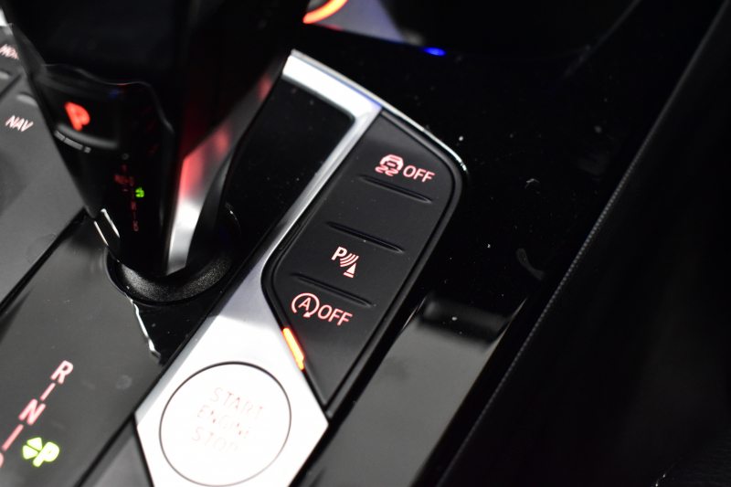 BMW 2シリーズ M235iｸﾞﾗﾝｸｰﾍﾟ Xﾄﾞﾗｲﾌﾞ ﾃﾞﾋﾞｭｰP ｱﾀﾞﾌﾟﾃｨﾌﾞｻｽﾍﾟﾝｼｮﾝ ﾋｰﾀｰ付ﾌﾞﾗｯｸﾚｻﾞｰMｽﾎﾟｰﾂｼｰﾄ Mｼｰﾄﾍﾞﾙﾄ ACC TV ｱｸﾃｨﾌﾞｻｳﾝﾄﾞﾃﾞｻﾞｲﾝ ﾍｷｻｺﾞﾅﾙLEDﾍｯﾄﾞﾗｲﾄ Mｽﾎﾟｰﾂﾌﾞﾚｰｷ LCW ﾗｲﾌﾞｺｯｸﾋﾟｯﾄ ｱｯﾌﾟﾙｶｰﾌﾟﾚｲ 2年保証