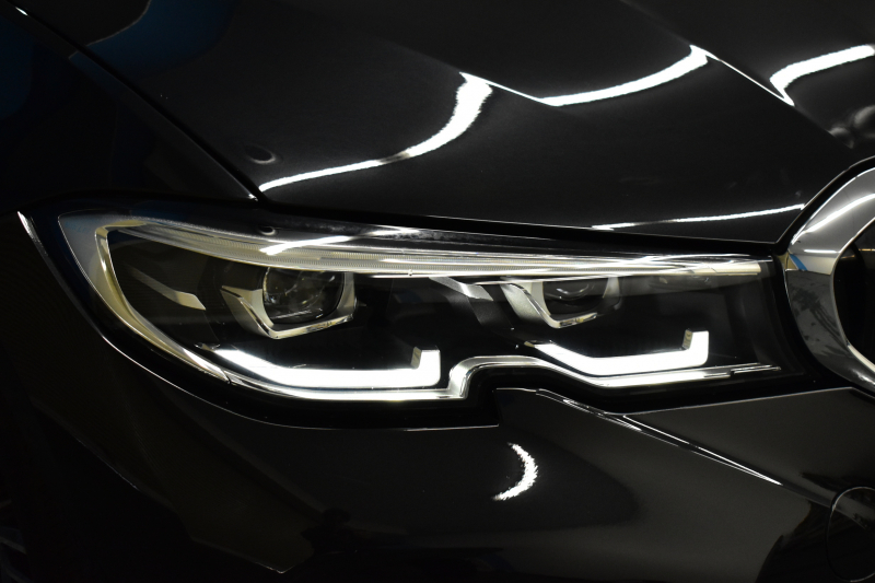 BMW 3シリーズ 320i Mｽﾎﾟｰﾂ 1ｵｰﾅｰ ﾊｲﾗｲﾝ&ｺﾝﾌｫｰﾄP ﾋｰﾀｰ付ｺﾆｬｯｸﾚｻﾞｰ HUD ﾌﾙｾｸﾞTV ﾀｯﾁﾊﾟﾈﾙﾅﾋﾞBｶﾒﾗPｱｼｽﾄ ｱｯﾌﾟﾙｶｰﾌﾟﾚｲ  追従ACC LEDﾍｯﾄﾞﾗｲﾄ 電動ﾄﾗﾝｸ 側面衝突&車線変更&逸脱&歩行者警告 液晶ﾒｰﾀｰ 後退ｱｼｽﾄ ｱｸﾃｨﾌﾞPDC緊急ﾌﾞﾚｰｷ  2年保証