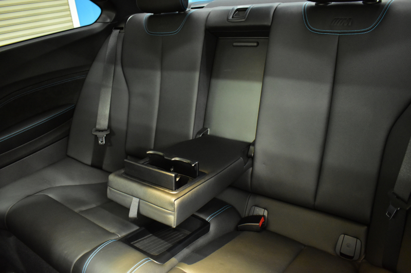 BMW Mシリーズ M2 MDCT 7速DCT ｻﾝﾙｰﾌ ﾋｰﾀｰ付黒革 LEDﾘﾝｸﾞｷｾﾉﾝﾍｯﾄﾞﾗｲﾄ ﾀｯﾁﾊﾟｯﾄﾞHDDﾅﾋﾞ 19AW  車線逸脱&歩行者警告 衝突軽減ﾌﾞﾚｰｷ ｶｰﾎﾞﾝｲﾝﾃﾘｱ Bｶﾒﾗ iｽﾄｯﾌﾟ ｽﾏｰﾄｷｰ 2年保証