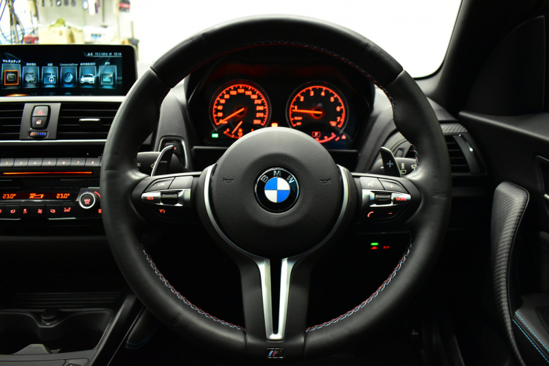 BMW Mシリーズ M2 MDCT 7速DCT ｻﾝﾙｰﾌ ﾋｰﾀｰ付黒革 LEDﾘﾝｸﾞｷｾﾉﾝﾍｯﾄﾞﾗｲﾄ ﾀｯﾁﾊﾟｯﾄﾞHDDﾅﾋﾞ 19AW  車線逸脱&歩行者警告 衝突軽減ﾌﾞﾚｰｷ ｶｰﾎﾞﾝｲﾝﾃﾘｱ Bｶﾒﾗ iｽﾄｯﾌﾟ ｽﾏｰﾄｷｰ 2年保証