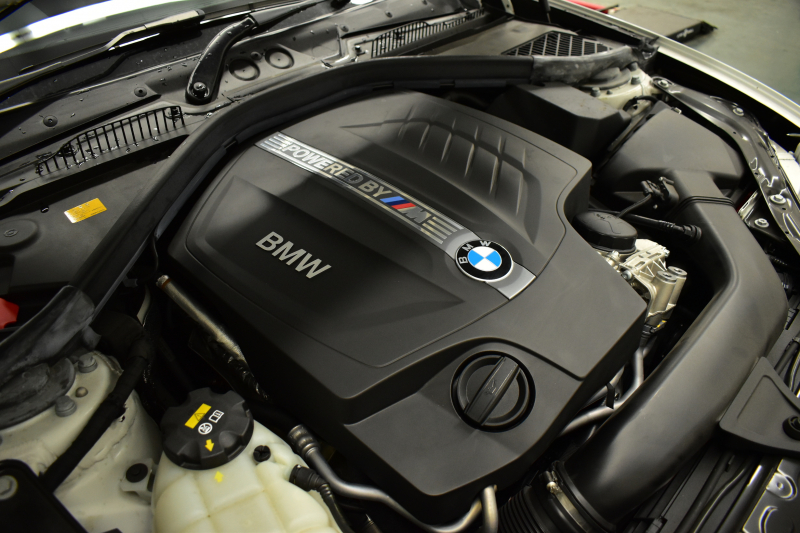 BMW Mシリーズ M2 MDCT 7速DCT ｻﾝﾙｰﾌ ﾋｰﾀｰ付黒革 LEDﾘﾝｸﾞｷｾﾉﾝﾍｯﾄﾞﾗｲﾄ ﾀｯﾁﾊﾟｯﾄﾞHDDﾅﾋﾞ 19AW  車線逸脱&歩行者警告 衝突軽減ﾌﾞﾚｰｷ ｶｰﾎﾞﾝｲﾝﾃﾘｱ Bｶﾒﾗ iｽﾄｯﾌﾟ ｽﾏｰﾄｷｰ 2年保証