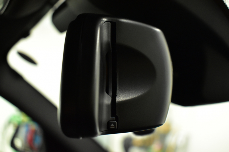 BMW Mシリーズ M2 MDCT 7速DCT ｻﾝﾙｰﾌ ﾋｰﾀｰ付黒革 LEDﾘﾝｸﾞｷｾﾉﾝﾍｯﾄﾞﾗｲﾄ ﾀｯﾁﾊﾟｯﾄﾞHDDﾅﾋﾞ 19AW  車線逸脱&歩行者警告 衝突軽減ﾌﾞﾚｰｷ ｶｰﾎﾞﾝｲﾝﾃﾘｱ Bｶﾒﾗ iｽﾄｯﾌﾟ ｽﾏｰﾄｷｰ 2年保証