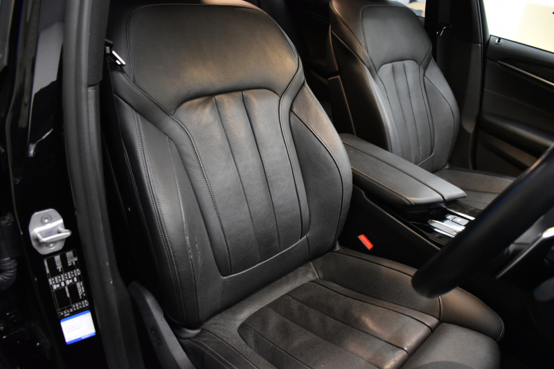 BMW 5シリーズ 530i Mｽﾎﾟｰﾂ G30型 高出力ﾓﾃﾞﾙ ｺﾝﾌｫｰﾄ&ﾊｲﾗｲﾝP Fﾏｯｻｰｼﾞ&ﾍﾞﾝﾁﾚｰｼｮﾝ 全席ﾋｰﾀｰ黒革 LEDﾍｯﾄﾞﾗｲﾄ 追従ACC HUD ﾊｰﾏﾝｶｰﾄﾞﾝ 液晶ﾒｰﾀｰ ｼﾞｪｽﾁｬｰｺﾝﾄﾛｰﾙ付ﾀｯﾁﾊﾟﾈﾙ対応iﾄﾞﾗｲﾌﾞHDDﾅﾋﾞﾌﾙｾｸﾞ 3Dﾋﾞｭｰ Bｶﾒﾗ 電動ﾄﾗﾝｸ 2年保証