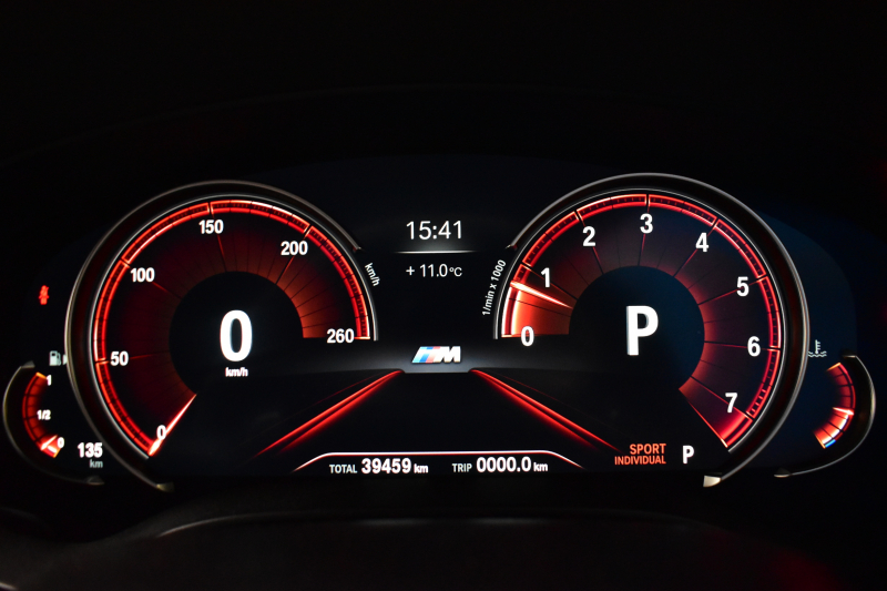 BMW 5シリーズ 530i Mｽﾎﾟｰﾂ G30型 高出力ﾓﾃﾞﾙ ｺﾝﾌｫｰﾄ&ﾊｲﾗｲﾝP Fﾏｯｻｰｼﾞ&ﾍﾞﾝﾁﾚｰｼｮﾝ 全席ﾋｰﾀｰ黒革 LEDﾍｯﾄﾞﾗｲﾄ 追従ACC HUD ﾊｰﾏﾝｶｰﾄﾞﾝ 液晶ﾒｰﾀｰ ｼﾞｪｽﾁｬｰｺﾝﾄﾛｰﾙ付ﾀｯﾁﾊﾟﾈﾙ対応iﾄﾞﾗｲﾌﾞHDDﾅﾋﾞﾌﾙｾｸﾞ 3Dﾋﾞｭｰ Bｶﾒﾗ 電動ﾄﾗﾝｸ 2年保証