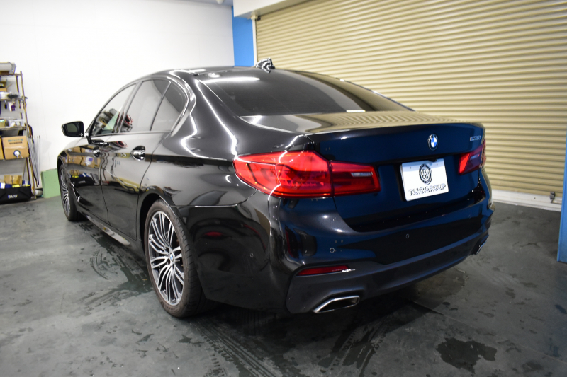 BMW 5シリーズ 530i Mｽﾎﾟｰﾂ G30型 高出力ﾓﾃﾞﾙ ｺﾝﾌｫｰﾄ&ﾊｲﾗｲﾝP Fﾏｯｻｰｼﾞ&ﾍﾞﾝﾁﾚｰｼｮﾝ 全席ﾋｰﾀｰ黒革 LEDﾍｯﾄﾞﾗｲﾄ 追従ACC HUD ﾊｰﾏﾝｶｰﾄﾞﾝ 液晶ﾒｰﾀｰ ｼﾞｪｽﾁｬｰｺﾝﾄﾛｰﾙ付ﾀｯﾁﾊﾟﾈﾙ対応iﾄﾞﾗｲﾌﾞHDDﾅﾋﾞﾌﾙｾｸﾞ 3Dﾋﾞｭｰ Bｶﾒﾗ 電動ﾄﾗﾝｸ 2年保証