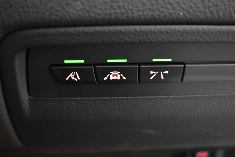 BMW 4シリーズ 420i ｸﾞﾗﾝｸｰﾍﾟ Mｽﾎﾟｰﾂ  LCI後期 ﾋｰﾀｰ付黒革 追従ACC ﾍｷｻｺﾞﾅﾙLEDﾍｯﾄﾞﾗｲﾄ&ﾃｰﾙ 液晶ﾒｰﾀｰ ﾀｯﾁﾊﾟﾈﾙ式iﾄﾞﾗｲﾌﾞHDDﾅﾋﾞ Bｶﾒﾗ 前後PDC ﾌﾙｾｸﾞ 車線変更&逸脱&歩行者警告 衝突軽減ﾌﾞﾚｰｷ 電動Rｹﾞｰﾄ 18AW DSRC 2年保証