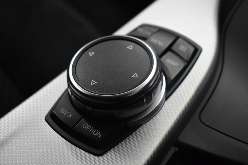 BMW 4シリーズ 420iｸﾞﾗﾝｸｰﾍﾟ Mｽﾎﾟｰﾂ ｻﾝﾙｰﾌ 追従ACC LEDﾍｯﾄﾞﾗｲﾄ 19AW 車線逸脱&歩行者警告 衝突軽減ﾌﾞﾚｰｷ  ﾀｯﾁﾊﾟｯﾄﾞiﾄﾞﾗｲﾌﾞHDDﾅﾋﾞ Bｶﾒﾗ ﾘｱPDC ﾊﾟﾄﾞﾙｼﾌﾄ 電動ﾘｱｹﾞｰﾄ ｺﾝﾌｫA ｽﾏｰﾄｷｰ 2年保証