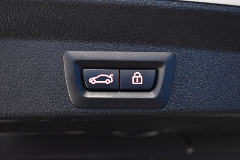 BMW 4シリーズ 420iｸﾞﾗﾝｸｰﾍﾟ Mｽﾎﾟｰﾂ ｻﾝﾙｰﾌ 追従ACC LEDﾍｯﾄﾞﾗｲﾄ 19AW 車線逸脱&歩行者警告 衝突軽減ﾌﾞﾚｰｷ  ﾀｯﾁﾊﾟｯﾄﾞiﾄﾞﾗｲﾌﾞHDDﾅﾋﾞ Bｶﾒﾗ ﾘｱPDC ﾊﾟﾄﾞﾙｼﾌﾄ 電動ﾘｱｹﾞｰﾄ ｺﾝﾌｫA ｽﾏｰﾄｷｰ 2年保証