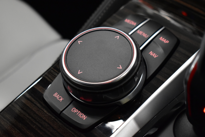 BMW Mシリーズ M5 V8ﾂｲﾝﾀｰﾎﾞ600馬力 Bowers&Wikinsｻｳﾝﾄﾞ ｺﾝﾌｫｰﾄP  MxDrive（4WD//2WD切替可） 全席ﾋｰﾀｰ&前席ﾍﾞﾝﾁﾚｰｼｮﾝ&ﾏｯｻｰｼﾞ付ｼﾙﾊﾞｰｽﾄｰﾝﾚｻﾞｰ ｽﾃｱﾘﾝｸﾞﾋｰﾀｰ 追従ACC LCW LEDﾍｯﾄﾞﾗｲﾄ HUD 液晶ﾒｰﾀｰ 360度ｶﾒﾗ3Dﾋﾞｭｰ 20AW 電動ﾄﾗﾝｸ 2年保証