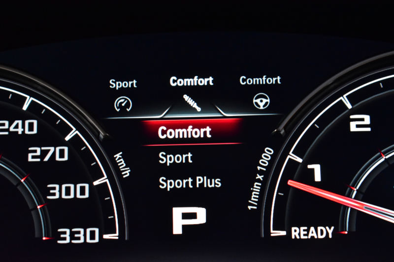 BMW Mシリーズ M5 V8ﾂｲﾝﾀｰﾎﾞ600馬力 Bowers&Wikinsｻｳﾝﾄﾞ ｺﾝﾌｫｰﾄP  MxDrive（4WD//2WD切替可） 全席ﾋｰﾀｰ&前席ﾍﾞﾝﾁﾚｰｼｮﾝ&ﾏｯｻｰｼﾞ付ｼﾙﾊﾞｰｽﾄｰﾝﾚｻﾞｰ ｽﾃｱﾘﾝｸﾞﾋｰﾀｰ 追従ACC LCW LEDﾍｯﾄﾞﾗｲﾄ HUD 液晶ﾒｰﾀｰ 360度ｶﾒﾗ3Dﾋﾞｭｰ 20AW 電動ﾄﾗﾝｸ 2年保証