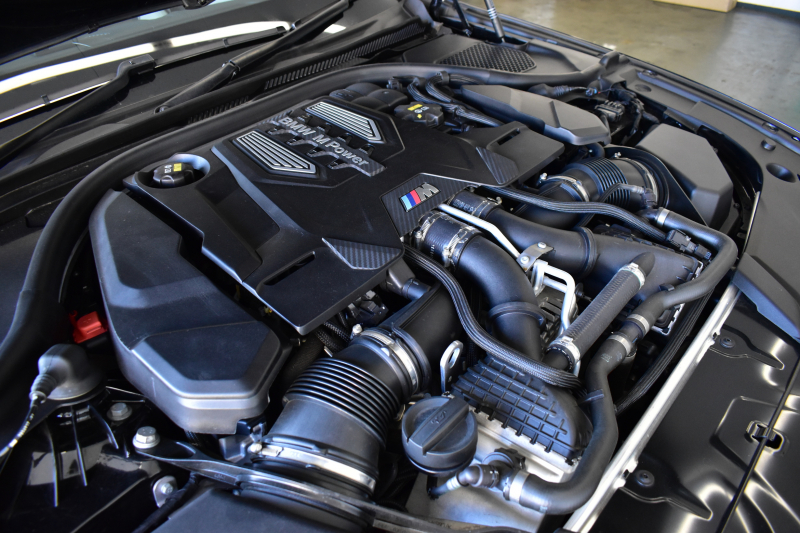 BMW Mシリーズ M5 V8ﾂｲﾝﾀｰﾎﾞ600馬力 Bowers&Wikinsｻｳﾝﾄﾞ ｺﾝﾌｫｰﾄP  MxDrive（4WD//2WD切替可） 全席ﾋｰﾀｰ&前席ﾍﾞﾝﾁﾚｰｼｮﾝ&ﾏｯｻｰｼﾞ付ｼﾙﾊﾞｰｽﾄｰﾝﾚｻﾞｰ ｽﾃｱﾘﾝｸﾞﾋｰﾀｰ 追従ACC LCW LEDﾍｯﾄﾞﾗｲﾄ HUD 液晶ﾒｰﾀｰ 360度ｶﾒﾗ3Dﾋﾞｭｰ 20AW 電動ﾄﾗﾝｸ 2年保証