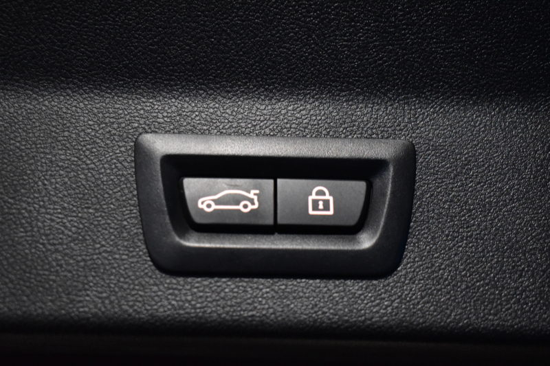 BMW X3 Xﾄﾞﾗｲﾌﾞ 20d Mｽﾎﾟｰﾂ G01型 ﾊｲﾗｲﾝP ｵﾌﾟｼｮﾝ20AW ﾍｷｻｺﾞﾅﾙLEDﾍｯﾄﾞﾗｲﾄ&ﾃｰﾙ 追従ACC HUD 全席ﾋｰﾀｰ付黒革 車線変更&逸脱&歩行者警告 衝突軽減ﾌﾞﾚｰｷ ﾀｯﾁﾊﾟﾈﾙﾅﾋﾞ ﾌﾙｾｸﾞ 360度ｶﾒﾗ3Dﾋﾞｭｰ Bｶﾒﾗ 電動Rｹﾞｰﾄ ﾜｲﾔﾚｽ充電 ﾄﾞﾗﾊﾟﾌｫ 2年保証