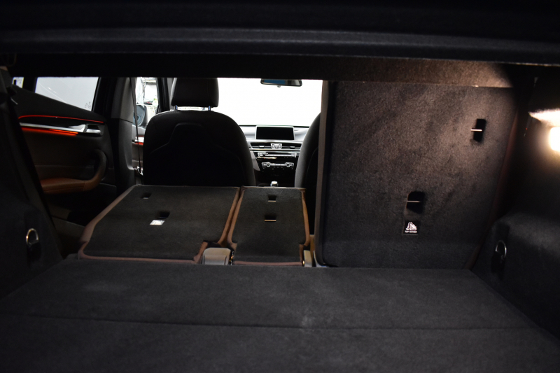 BMW X1 Xdrive18d Xﾗｲﾝ 中期 4WD ﾊｲﾗｲﾝ&ｺﾝﾌｫｰﾄP ｱﾄﾞﾊﾞﾝｽﾄﾞｱｸﾃｨﾌﾞｾｰﾌﾃｨP 追従ACC HUD ﾋｰﾀｰ付電動ﾓｶﾚｻﾞｰ LEDﾍｯﾄﾞﾗｲﾄ 衝突軽減ﾌﾞﾚｰｷ 車線逸脱&歩行者警告 ﾀｯﾁﾊﾟﾈﾙiﾄﾞﾗｲﾌﾞﾅﾋﾞBｶﾒﾗ ﾌﾙｾｸﾞTV Pｱｼｽﾄ 前後PDC 電動ﾄﾗﾝｸ  ｽﾏｰﾄｷｰ 2年保証